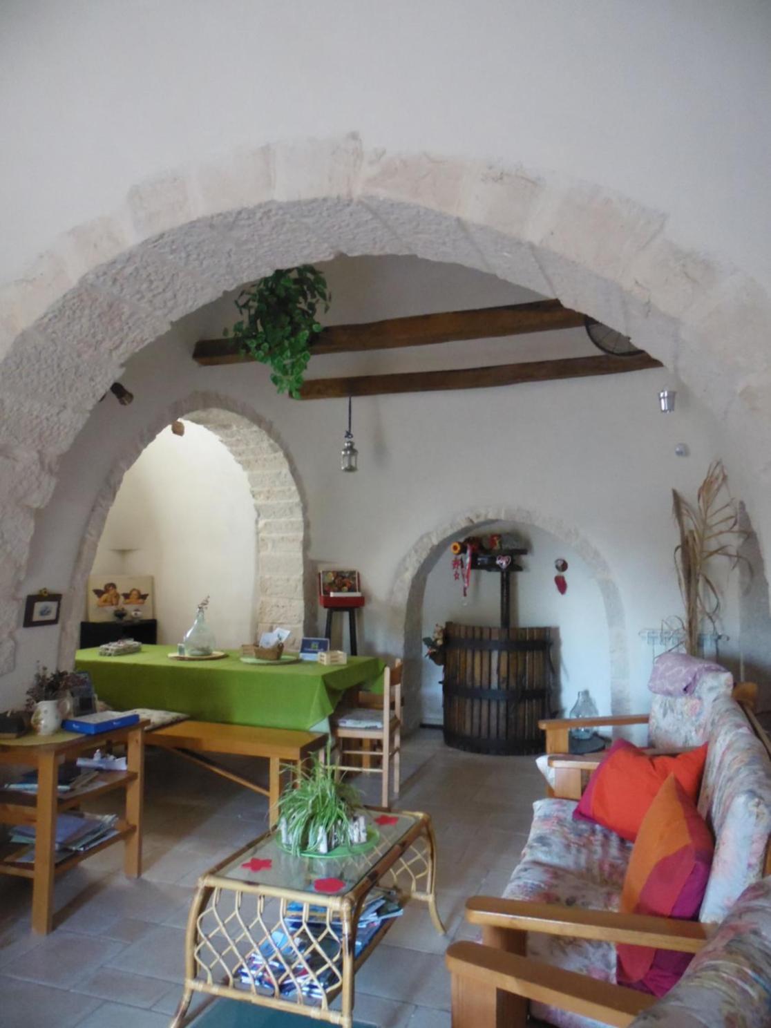 B&B Trulli Sotto La Cupa Мартина-Франка Экстерьер фото